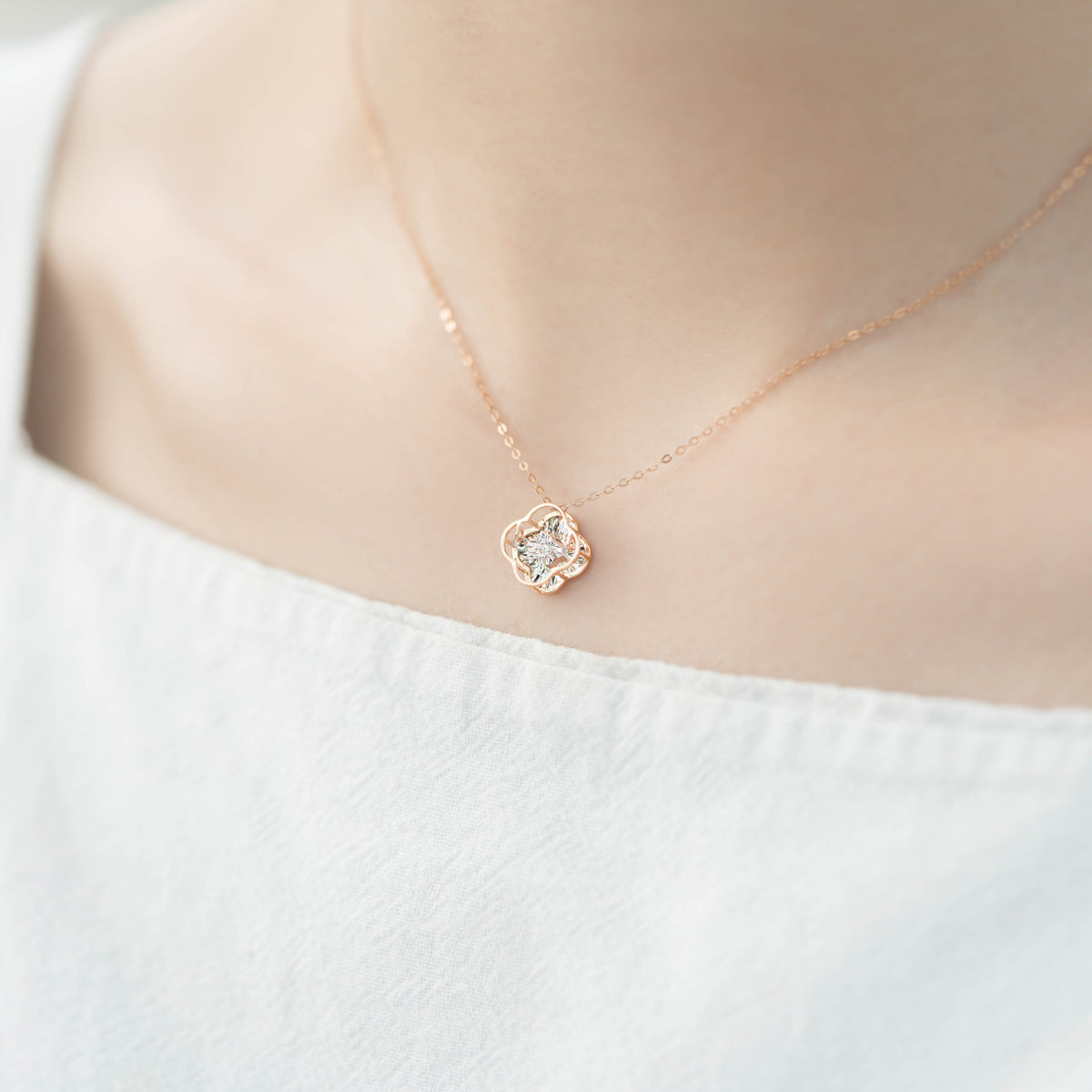 Belk Aqua heritage precision cut Crystal Clover Necklace