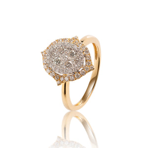 
                  
                    Load image into Gallery viewer, Oval shaped diamond ring in 18k yellow gold
                  
                