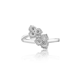 
                  
                    Load image into Gallery viewer, Floral twist diamond ring in 18k white gold
                  
                