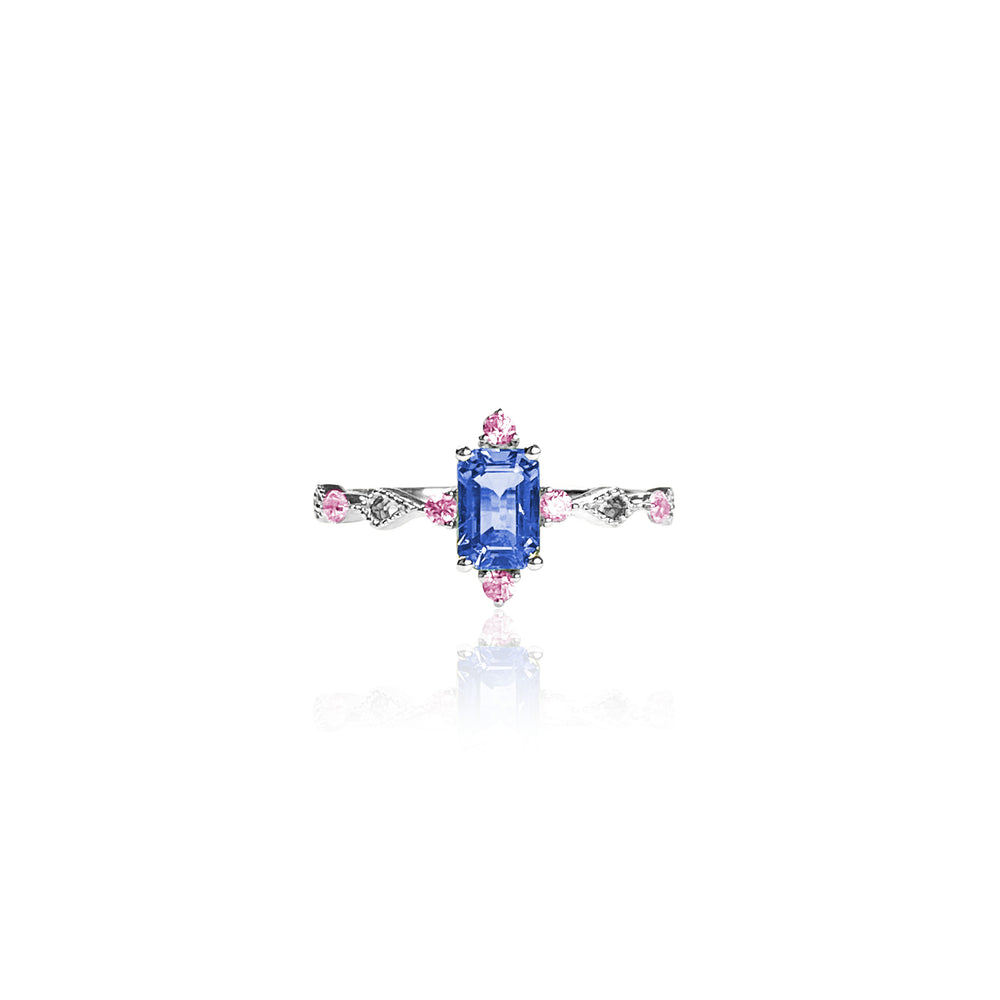 
                  
                    Load image into Gallery viewer, Starry Night Collection - Sapphire Ring in 18K Gold
                  
                